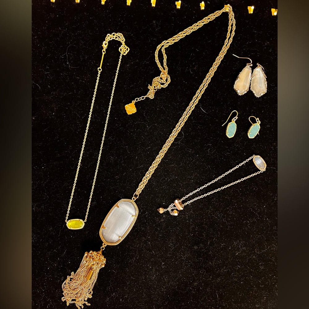 Kendra Scott lot 2 earrings 2 necklaces 1 bracelet